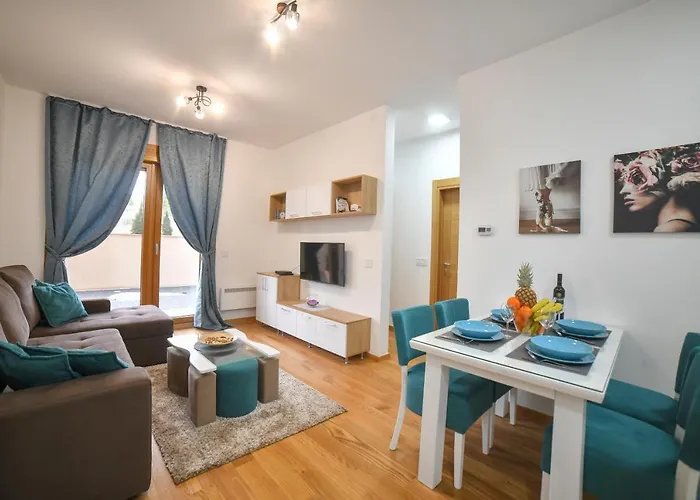 Elsa Kosta Todorovic *